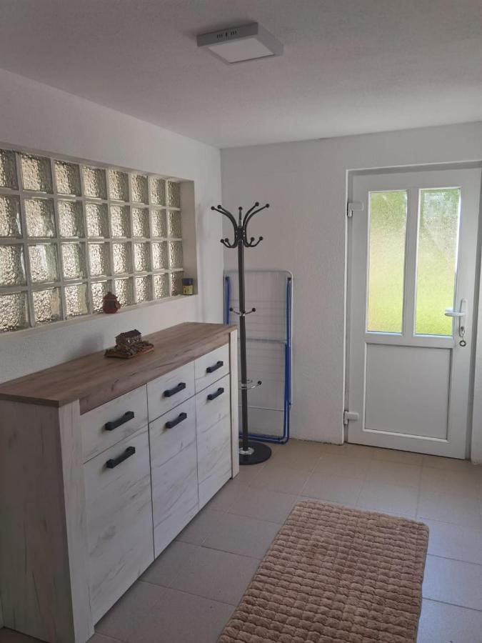Calm Nest Apartment Niksic Luaran gambar