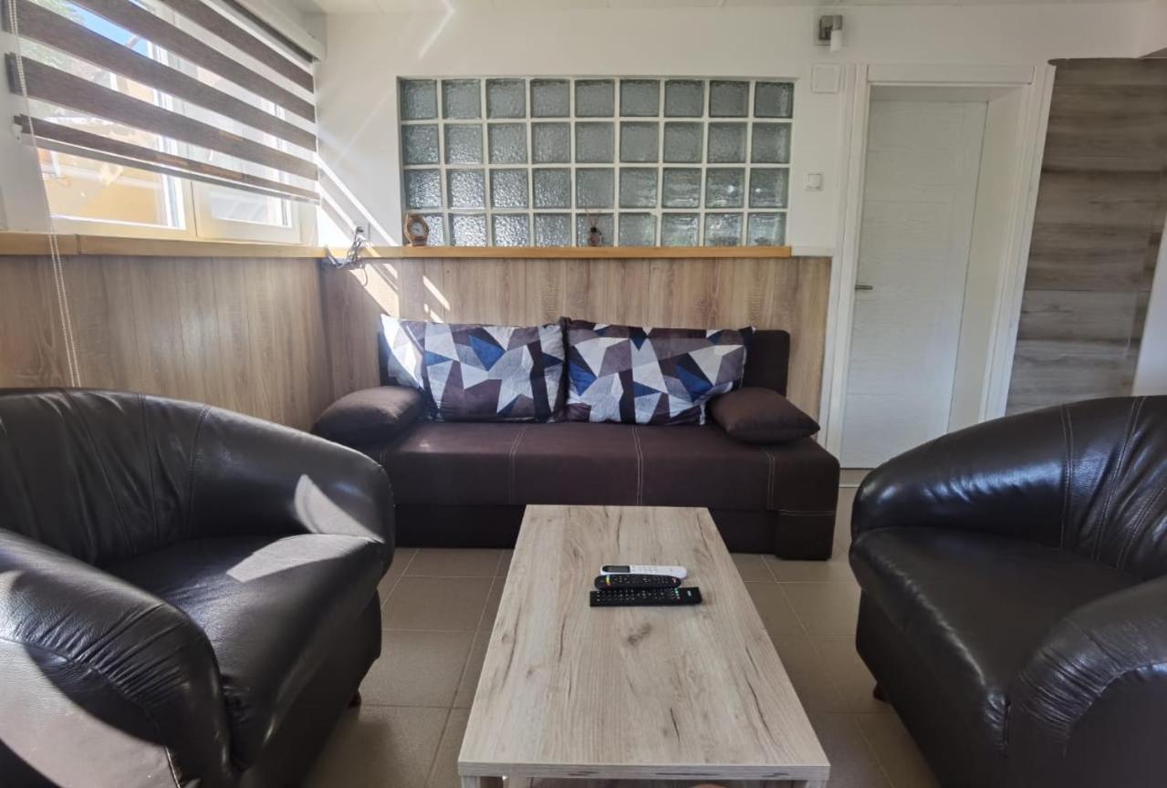 Calm Nest Apartment Niksic Luaran gambar